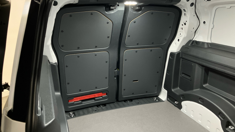 Volkswagen Id.Buzz Cargo 210kW Commerce Plus 79kWh Auto